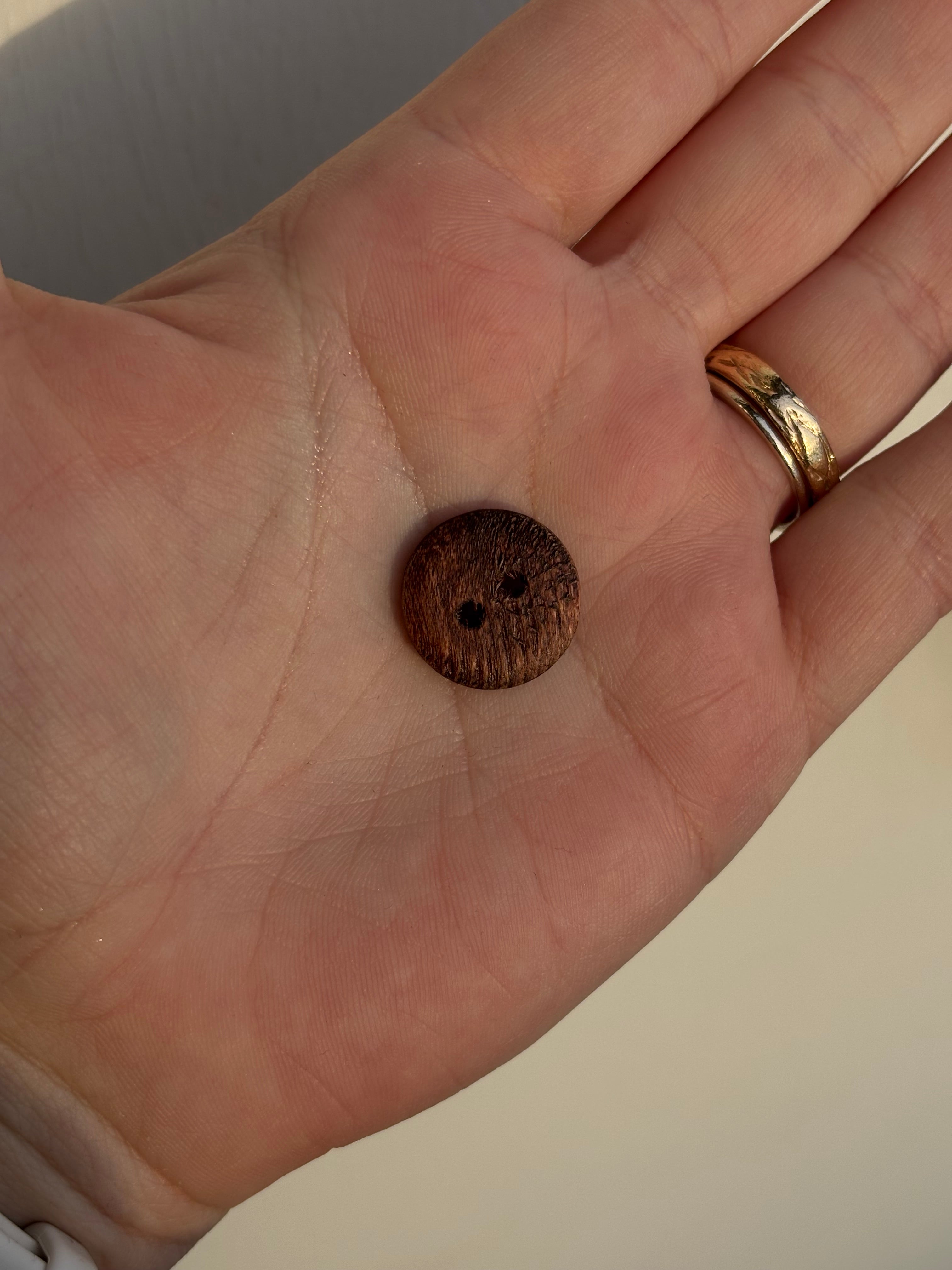 Dökkar viðartölur - tvær stærðir