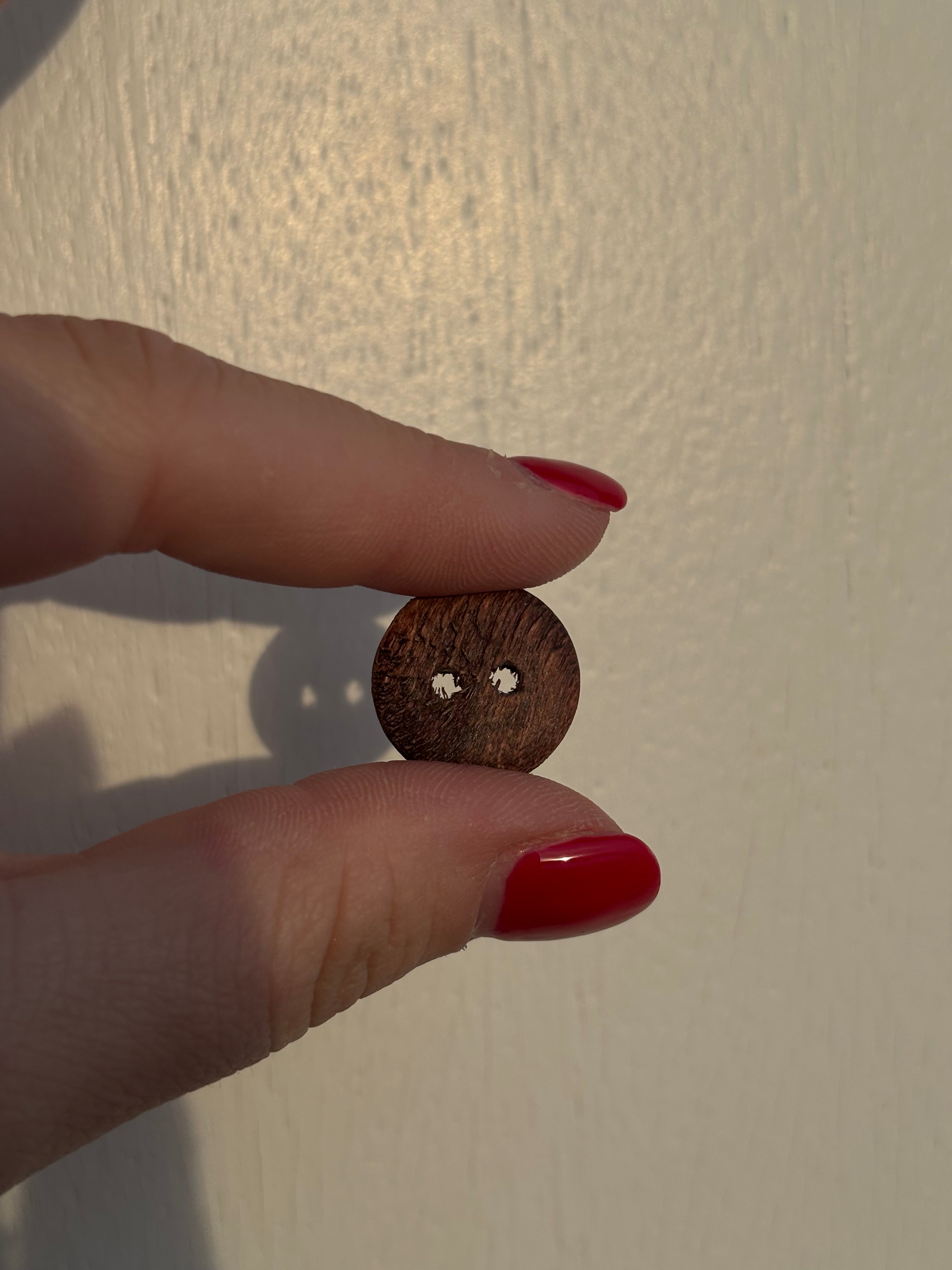 Dökkar viðartölur - tvær stærðir