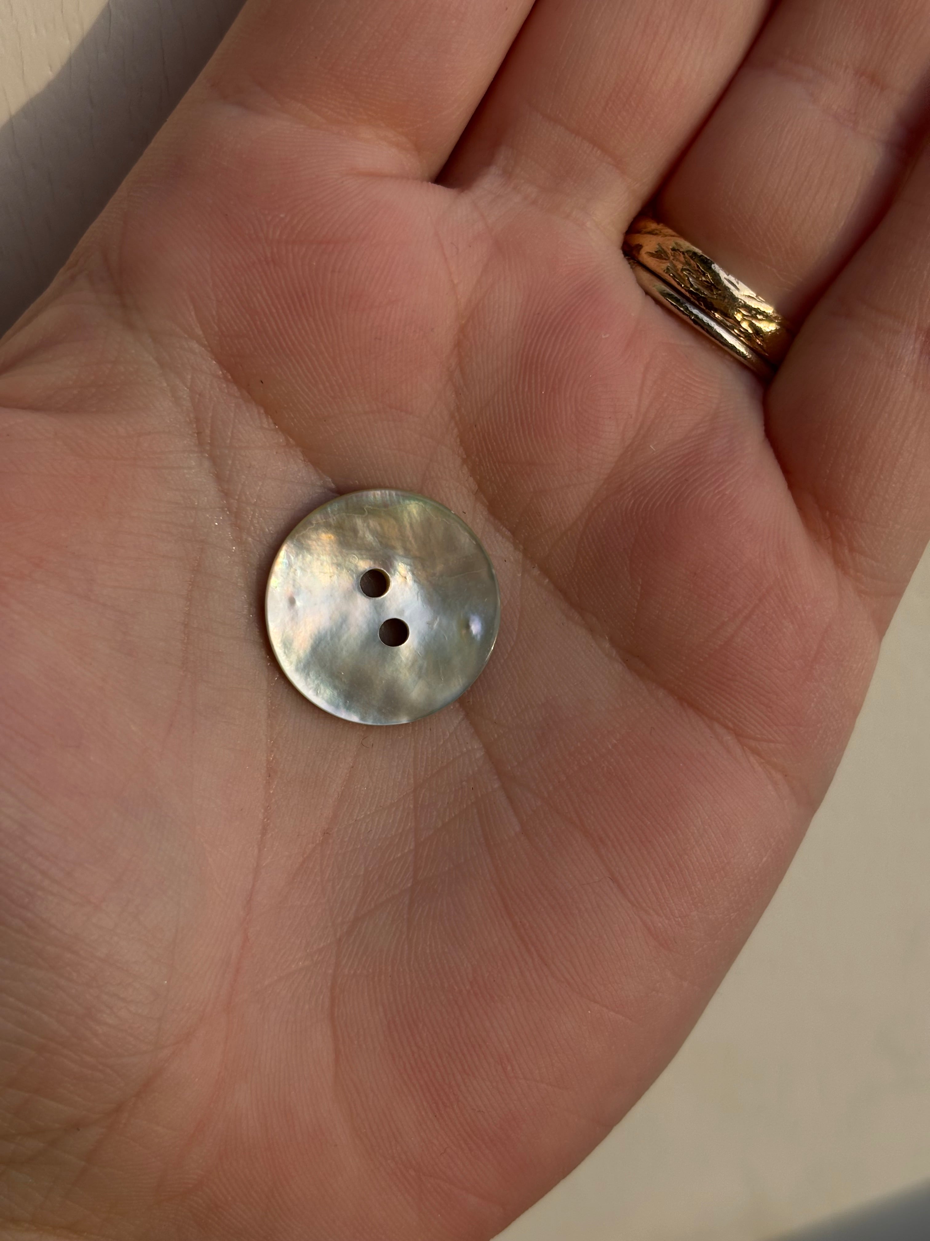 Skeljatölur - tvær stærðir