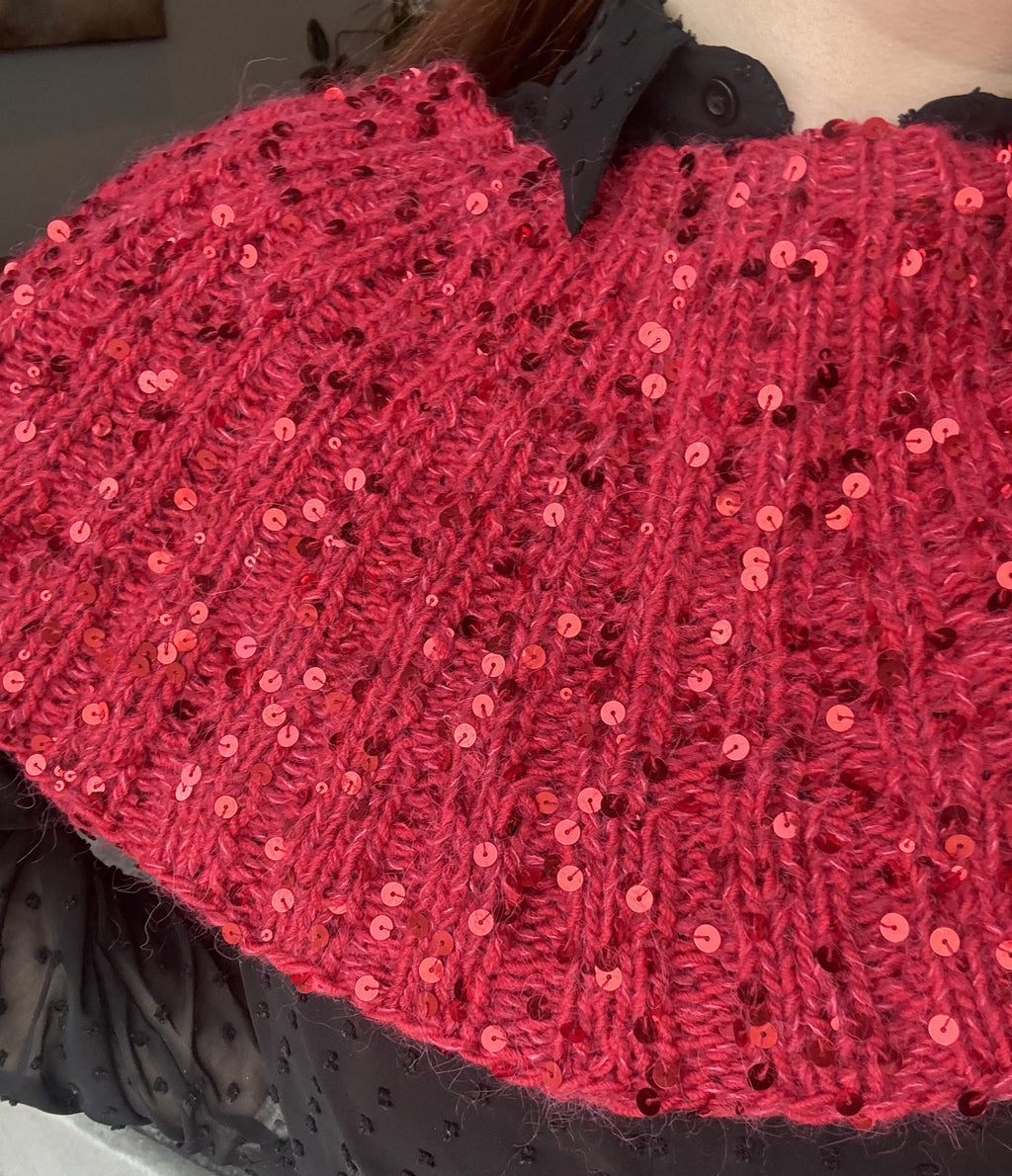 Christmas scarf - yarn, pattern included